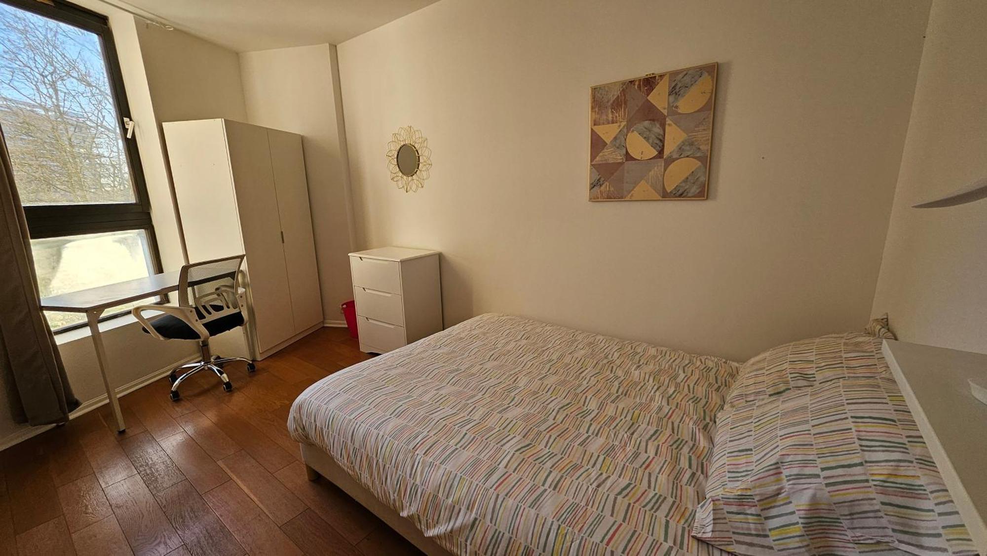 Créteil Chambres D'Hotes "The Lake House" - 20 Min To Paris By Metro מראה חיצוני תמונה